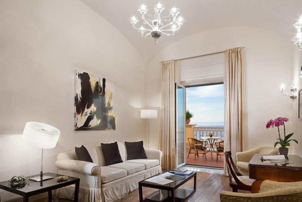 Grand Hotel Excelsior Vittoria Sorrento Pokoj fotografie